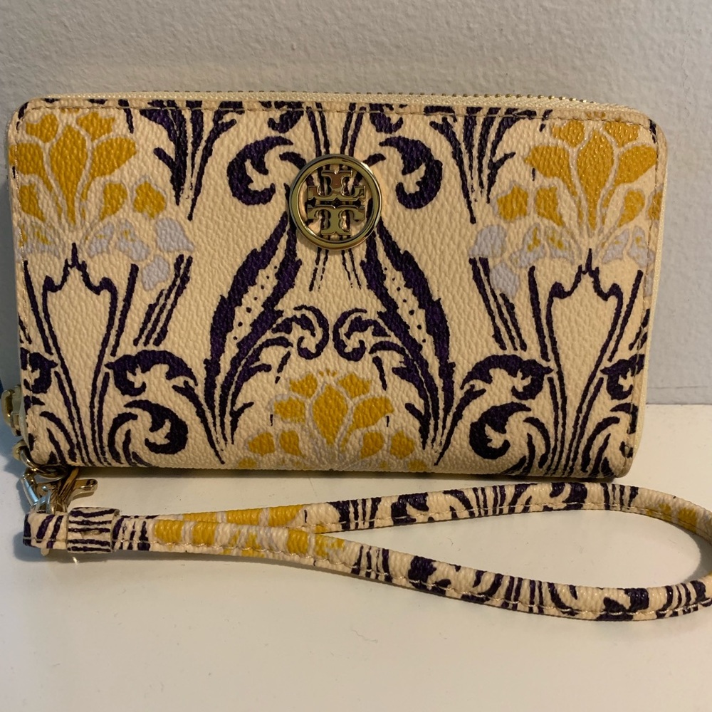 Tory Burch Wristlet